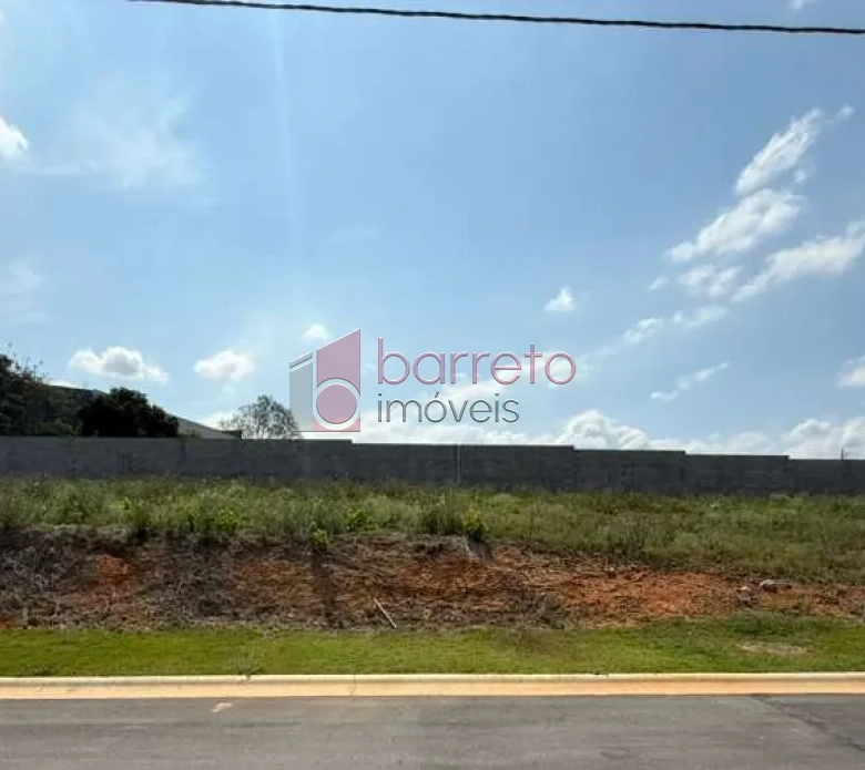 TERRENO COM ÓTIMA TOPOGRAFIA À VENDA NO CONDOMÍNIO RESERVA DI TAMAI EM LOUVEIRA/SP