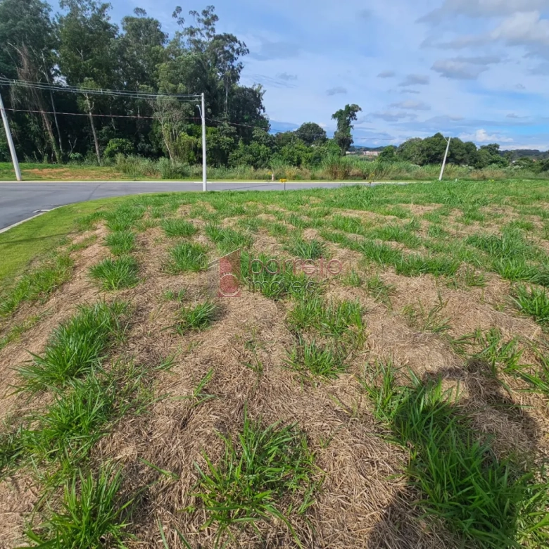 TERRENO À VENDA NO CONDOMÍNIO RESERVA DI TAMAI – LOUVEIRA/SP