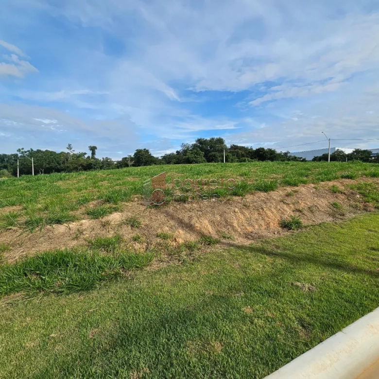 TERRENO À VENDA NO CONDOMÍNIO RESERVA DI TAMAI – LOUVEIRA/SP
