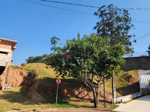 TERRENO À VENDA NO CONDOMÍNIO DELLE STELLE – LOUVEIRA/SP