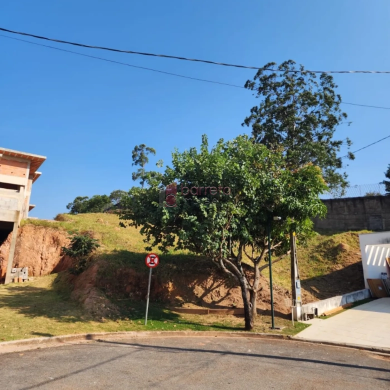 TERRENO À VENDA NO CONDOMÍNIO DELLE STELLE – LOUVEIRA/SP