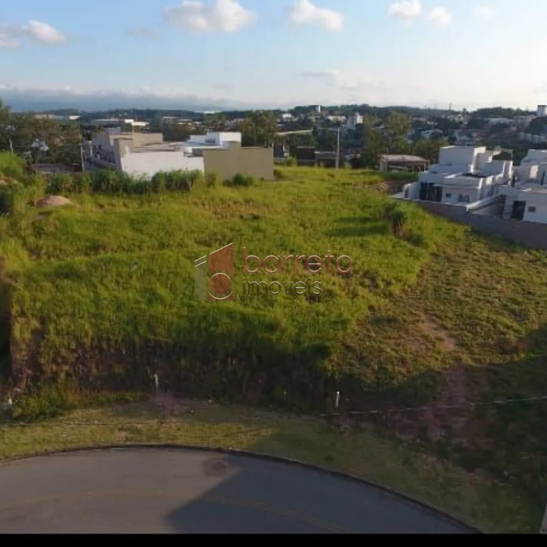 TERRENO À VENDA NO CONDOMÍNIO RESERVA JATOBÁS EM LOUVEIRA/SP