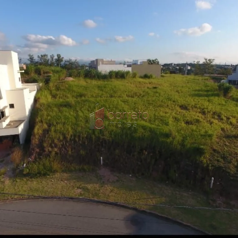 TERRENO À VENDA NO CONDOMÍNIO RESERVA JATOBÁS EM LOUVEIRA/SP