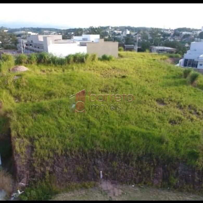 TERRENO À VENDA NO CONDOMÍNIO RESERVA JATOBÁS EM LOUVEIRA/SP