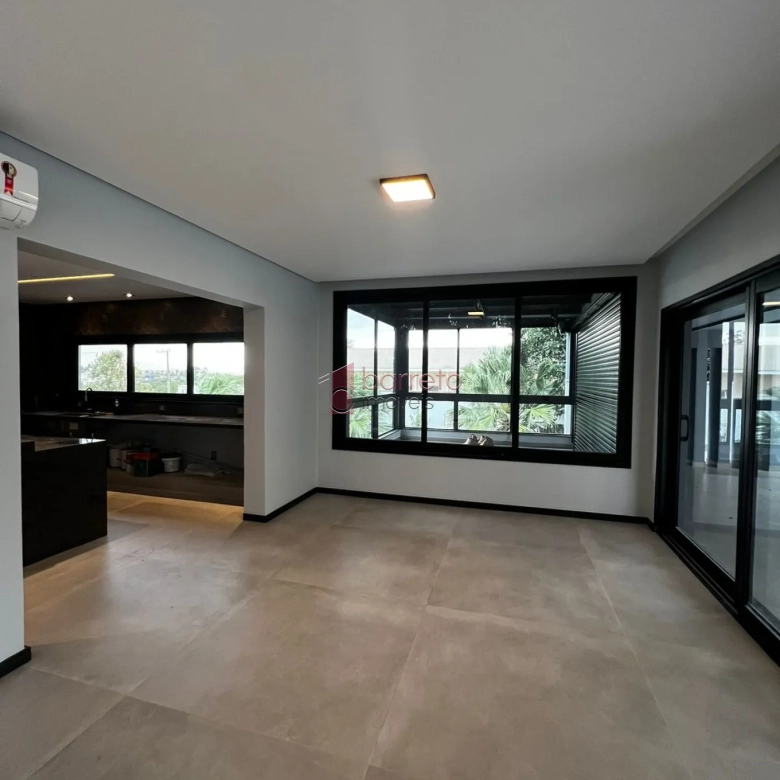 CASA À VENDA NO CONDOMÍNIO PALMEIRAS IMPERIAIS – ITAPECERICA – SALTO/SP