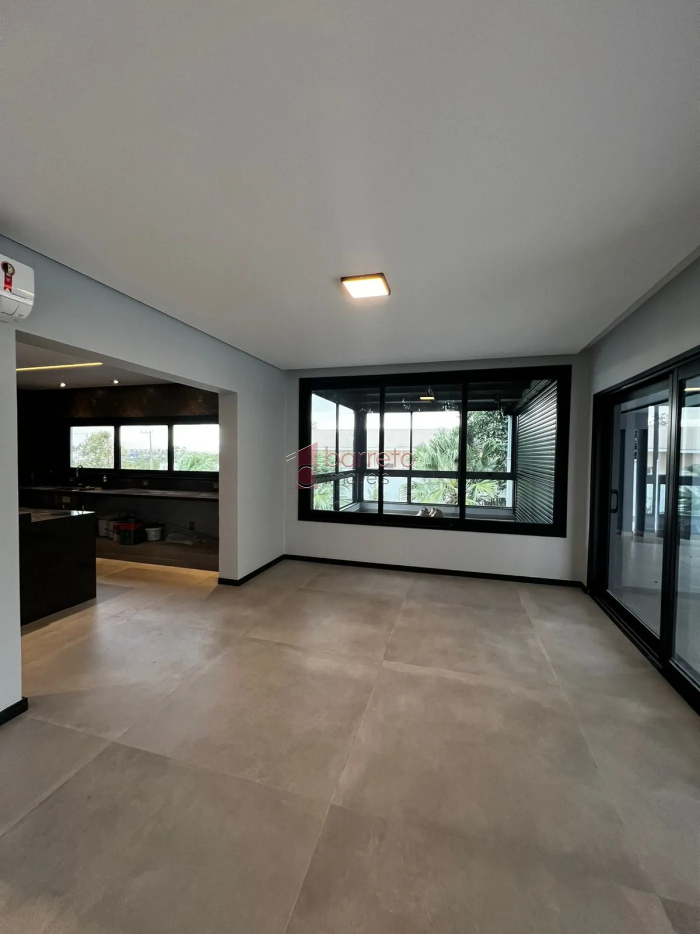 CASA À VENDA NO CONDOMÍNIO PALMEIRAS IMPERIAIS – ITAPECERICA – SALTO/SP
