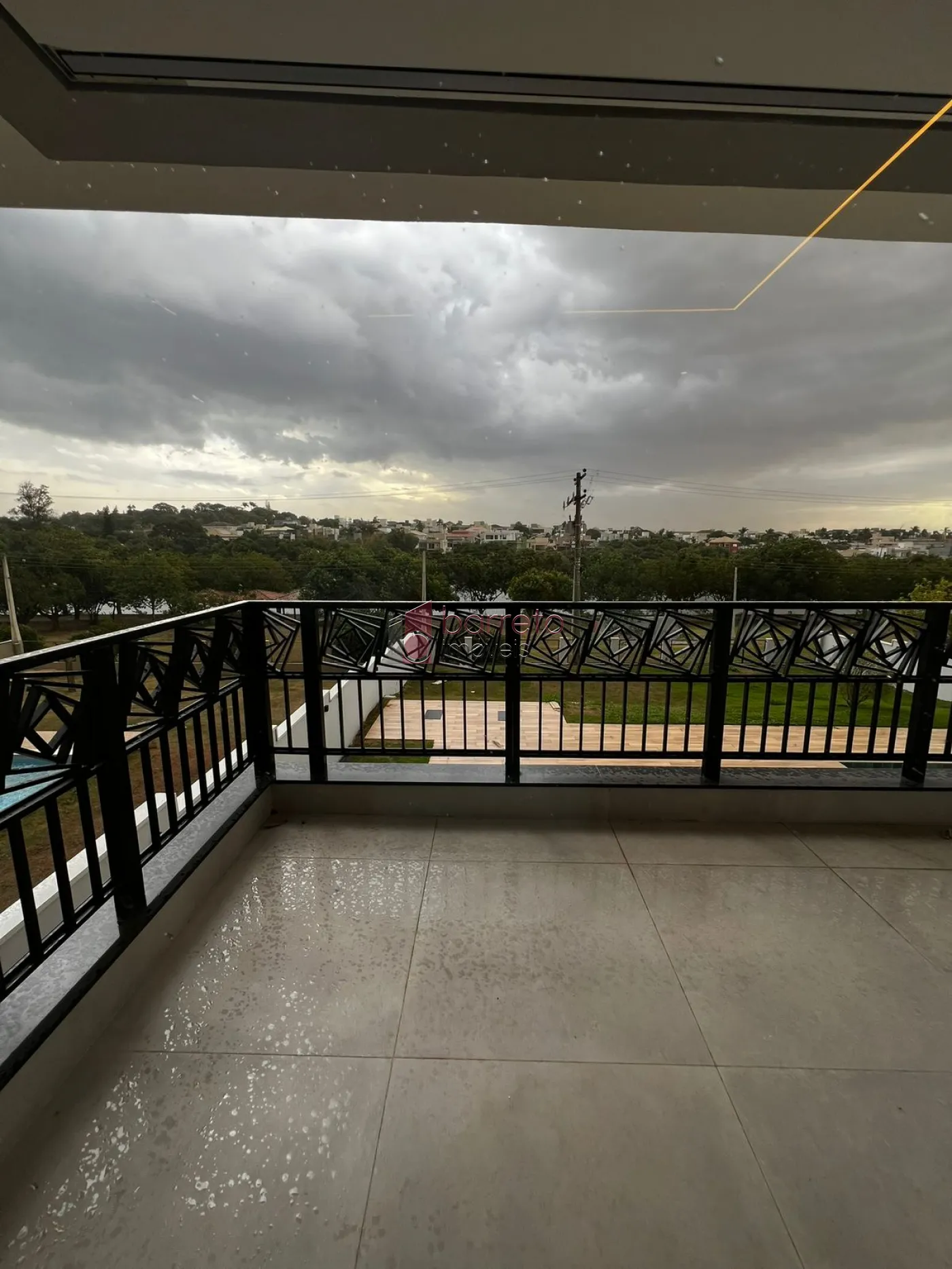CASA À VENDA NO CONDOMÍNIO PALMEIRAS IMPERIAIS – ITAPECERICA – SALTO/SP