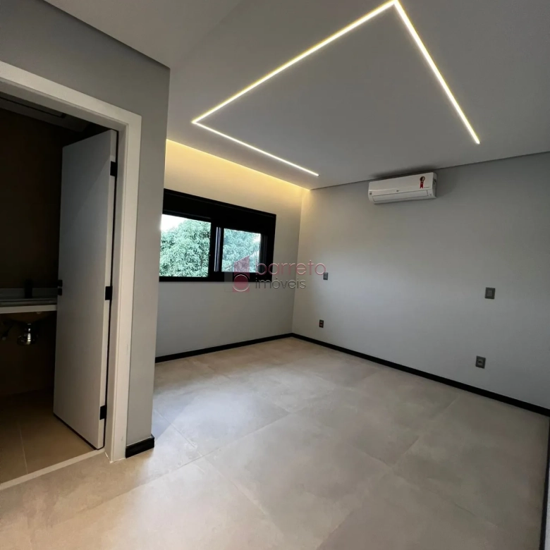 CASA À VENDA NO CONDOMÍNIO PALMEIRAS IMPERIAIS – ITAPECERICA – SALTO/SP