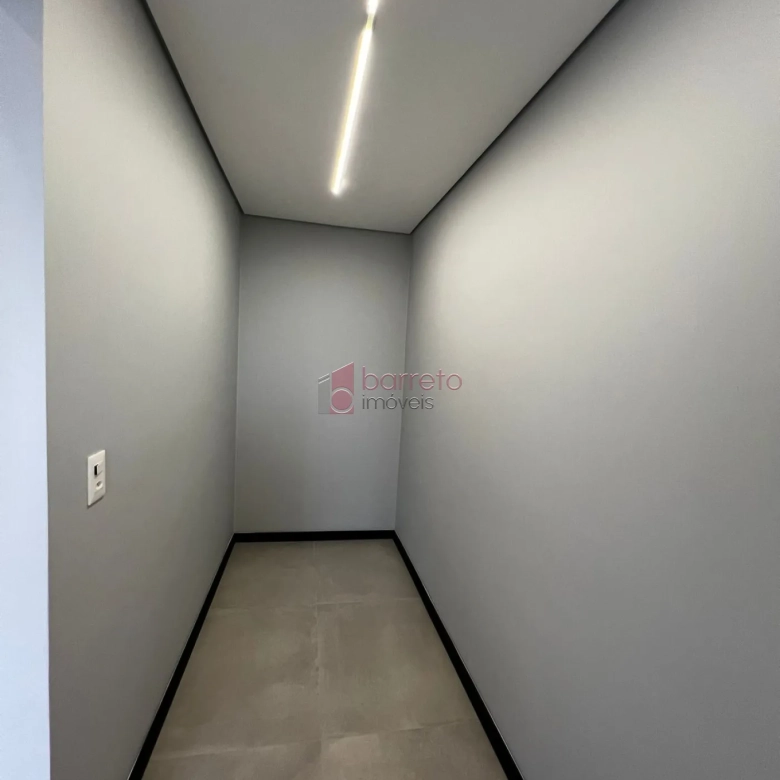 CASA À VENDA NO CONDOMÍNIO PALMEIRAS IMPERIAIS – ITAPECERICA – SALTO/SP