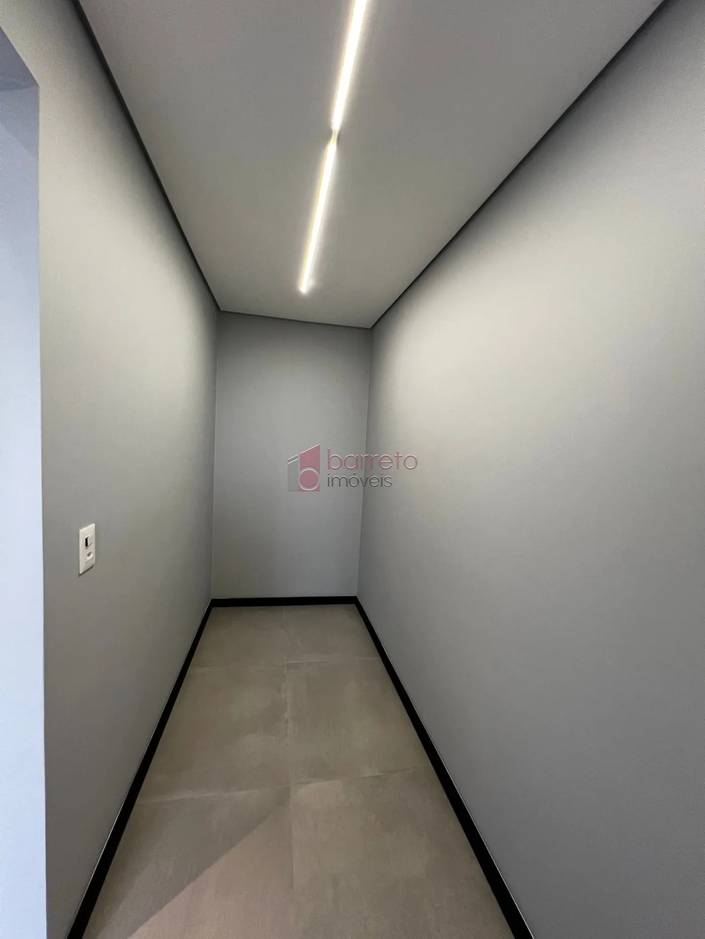 CASA À VENDA NO CONDOMÍNIO PALMEIRAS IMPERIAIS – ITAPECERICA – SALTO/SP