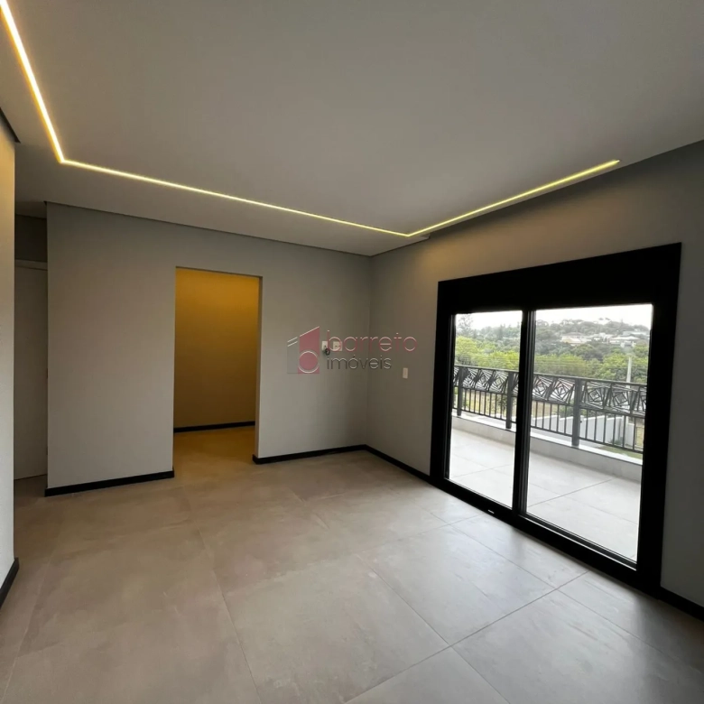 CASA À VENDA NO CONDOMÍNIO PALMEIRAS IMPERIAIS – ITAPECERICA – SALTO/SP