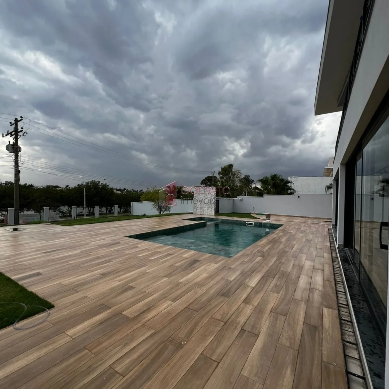 CASA À VENDA NO CONDOMÍNIO PALMEIRAS IMPERIAIS – ITAPECERICA – SALTO/SP