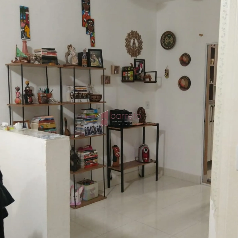 CASA À VENDA NO CONDOMÍNIO CHACUR – VÁRZEA PAULISTA/SP