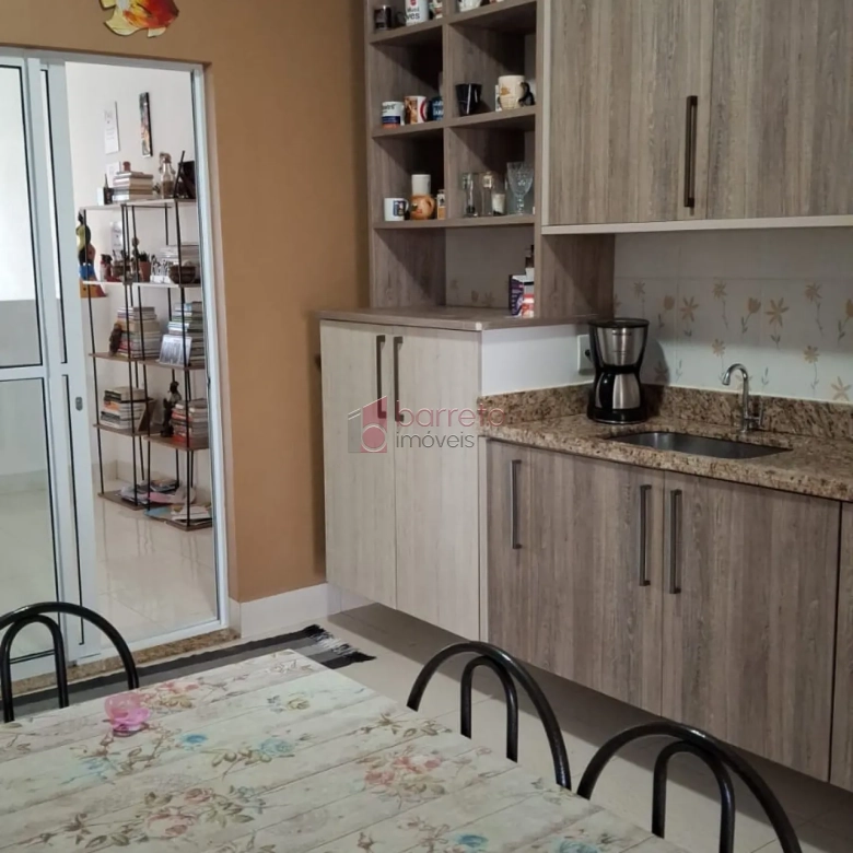 CASA À VENDA NO CONDOMÍNIO CHACUR – VÁRZEA PAULISTA/SP