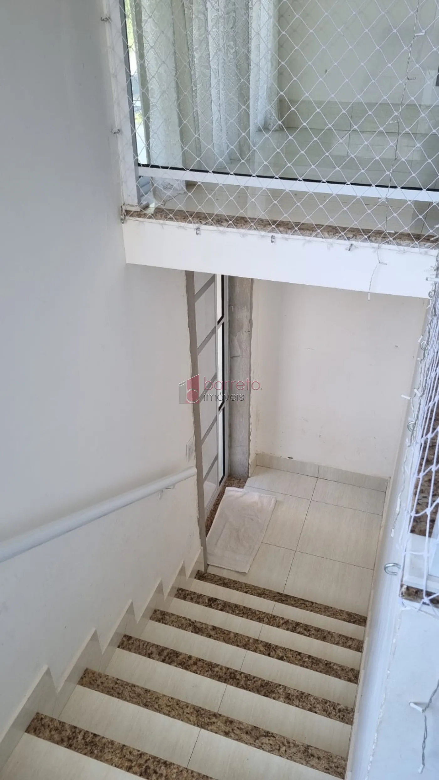CASA À VENDA NO CONDOMÍNIO CHACUR – VÁRZEA PAULISTA/SP
