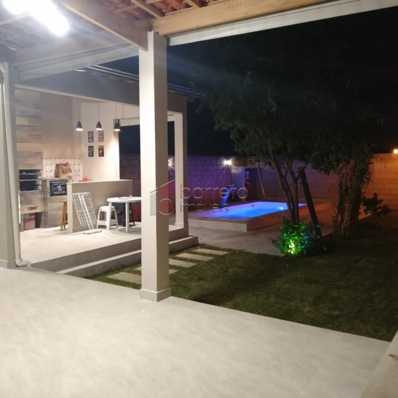 CASA À VENDA NO CONDOMÍNIO CHACUR – VÁRZEA PAULISTA/SP