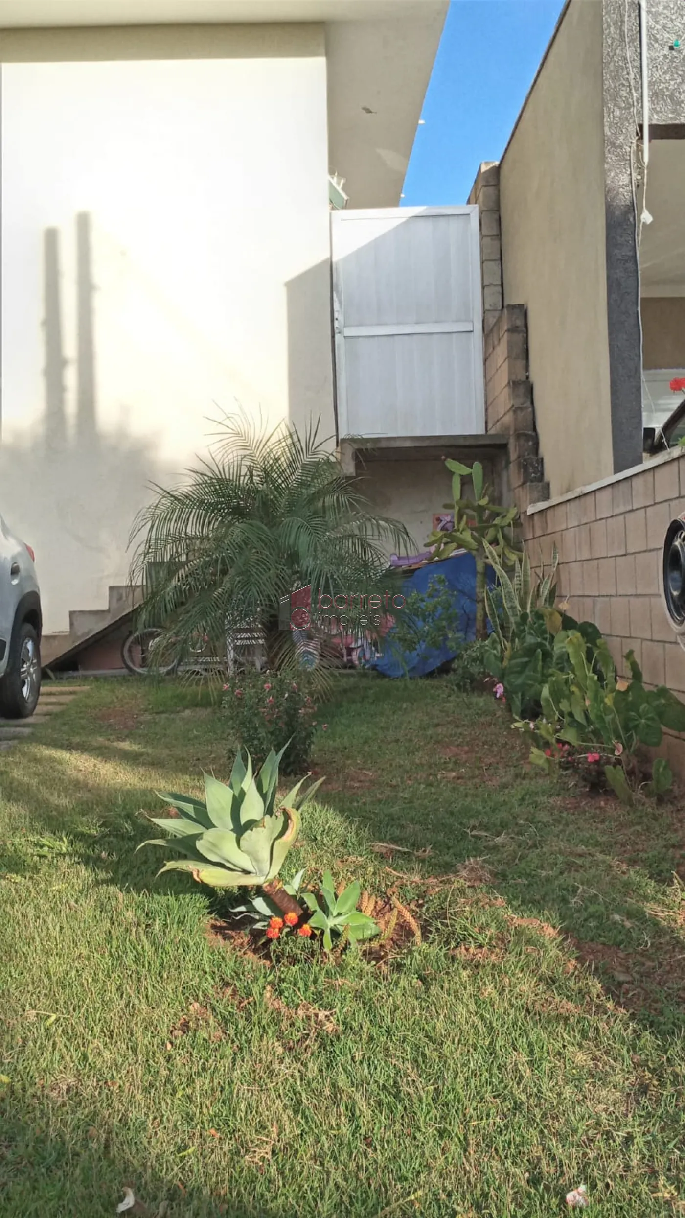 CASA À VENDA NO CONDOMÍNIO CHACUR – VÁRZEA PAULISTA/SP