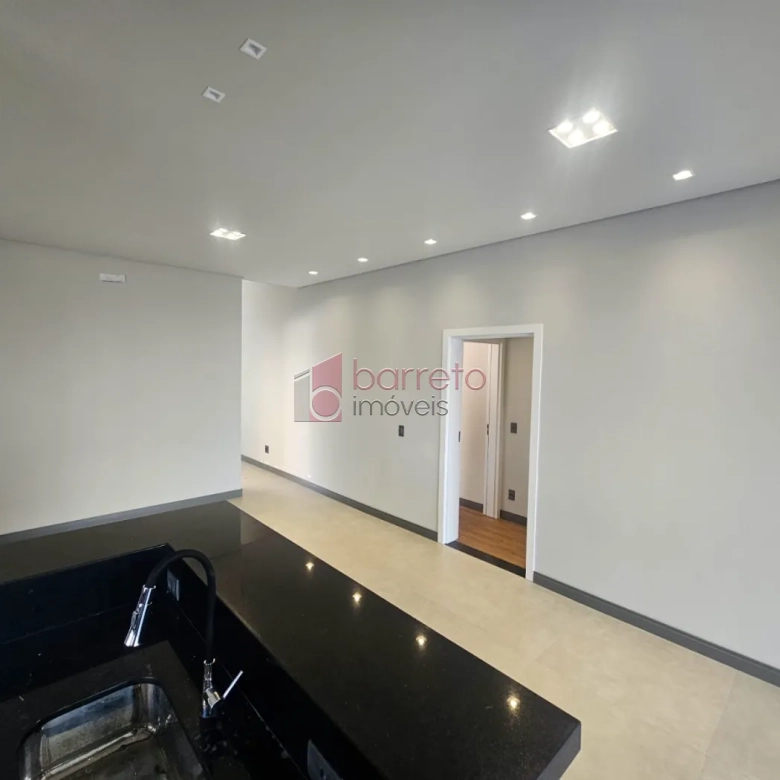 CASA TÉRREA À VENDA NO CONDOMÍNIO LAGUNA – VÁRZEA PAULISTA/SP