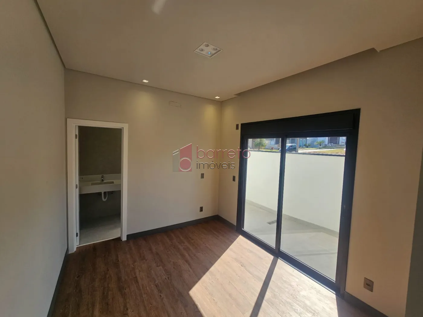 CASA TÉRREA À VENDA NO CONDOMÍNIO LAGUNA – VÁRZEA PAULISTA/SP