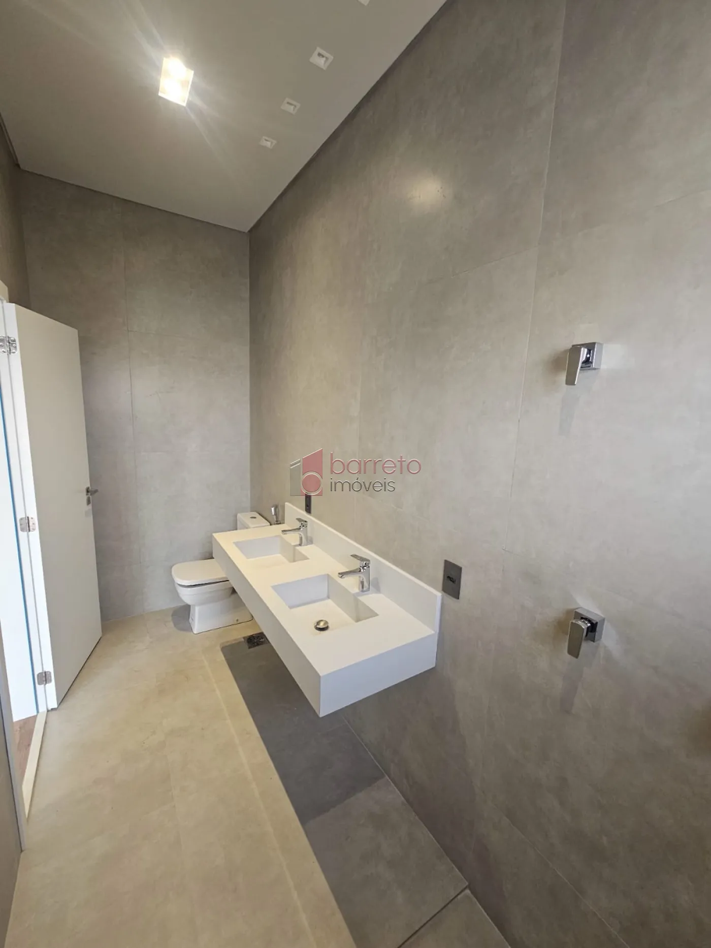 CASA TÉRREA À VENDA NO CONDOMÍNIO LAGUNA – VÁRZEA PAULISTA/SP