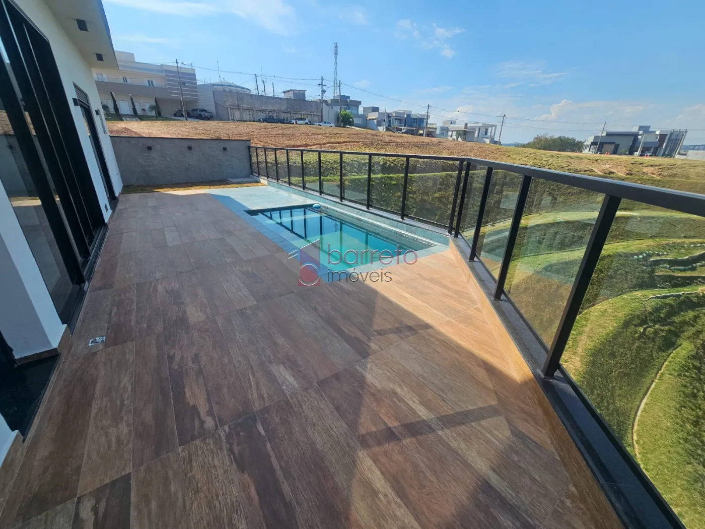 CASA TÉRREA À VENDA NO CONDOMÍNIO LAGUNA – VÁRZEA PAULISTA/SP