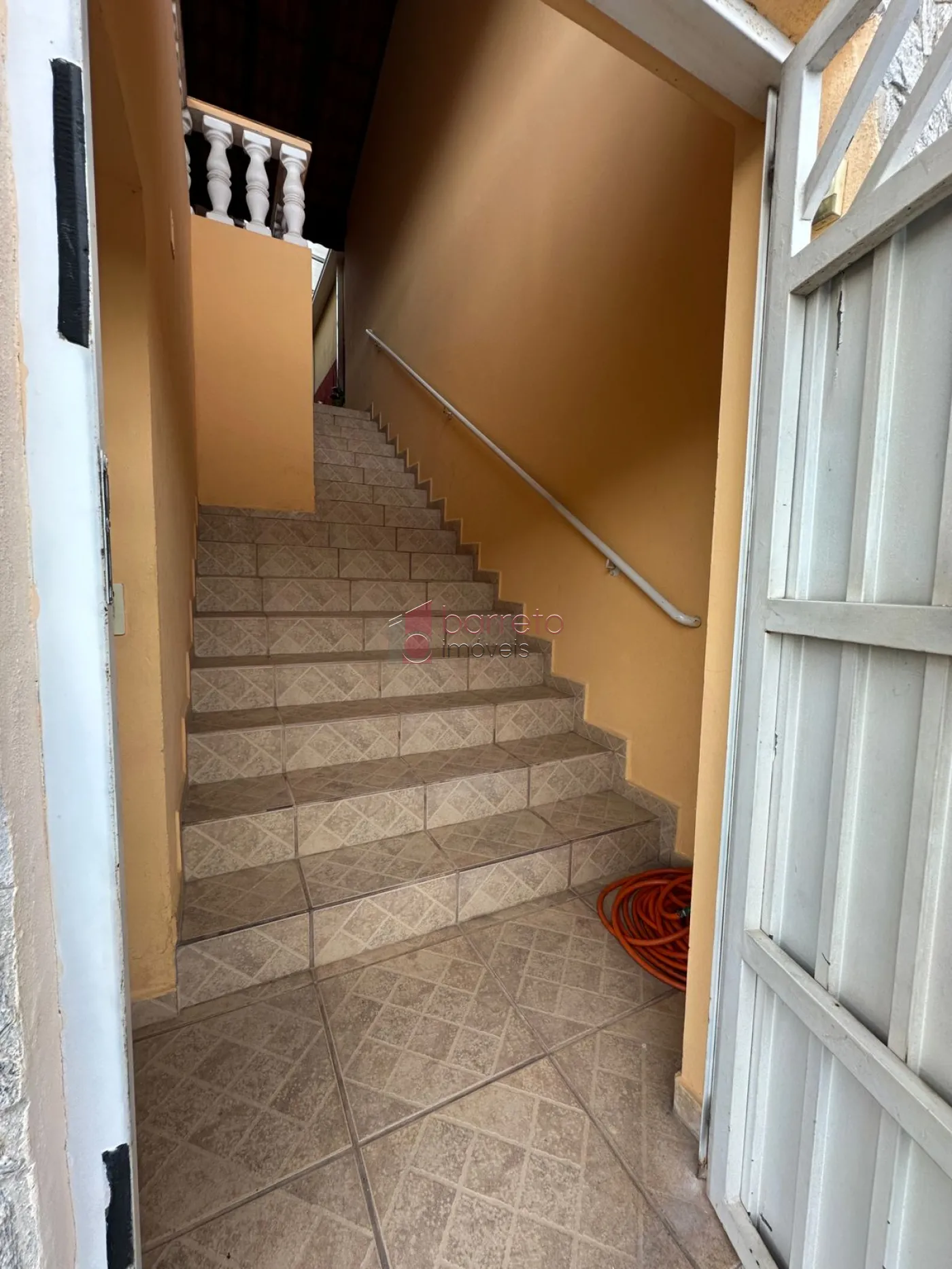 SOBRADO PARA VENDA NA VILA POPULAR – VÁRZEA PAULISTA/SP