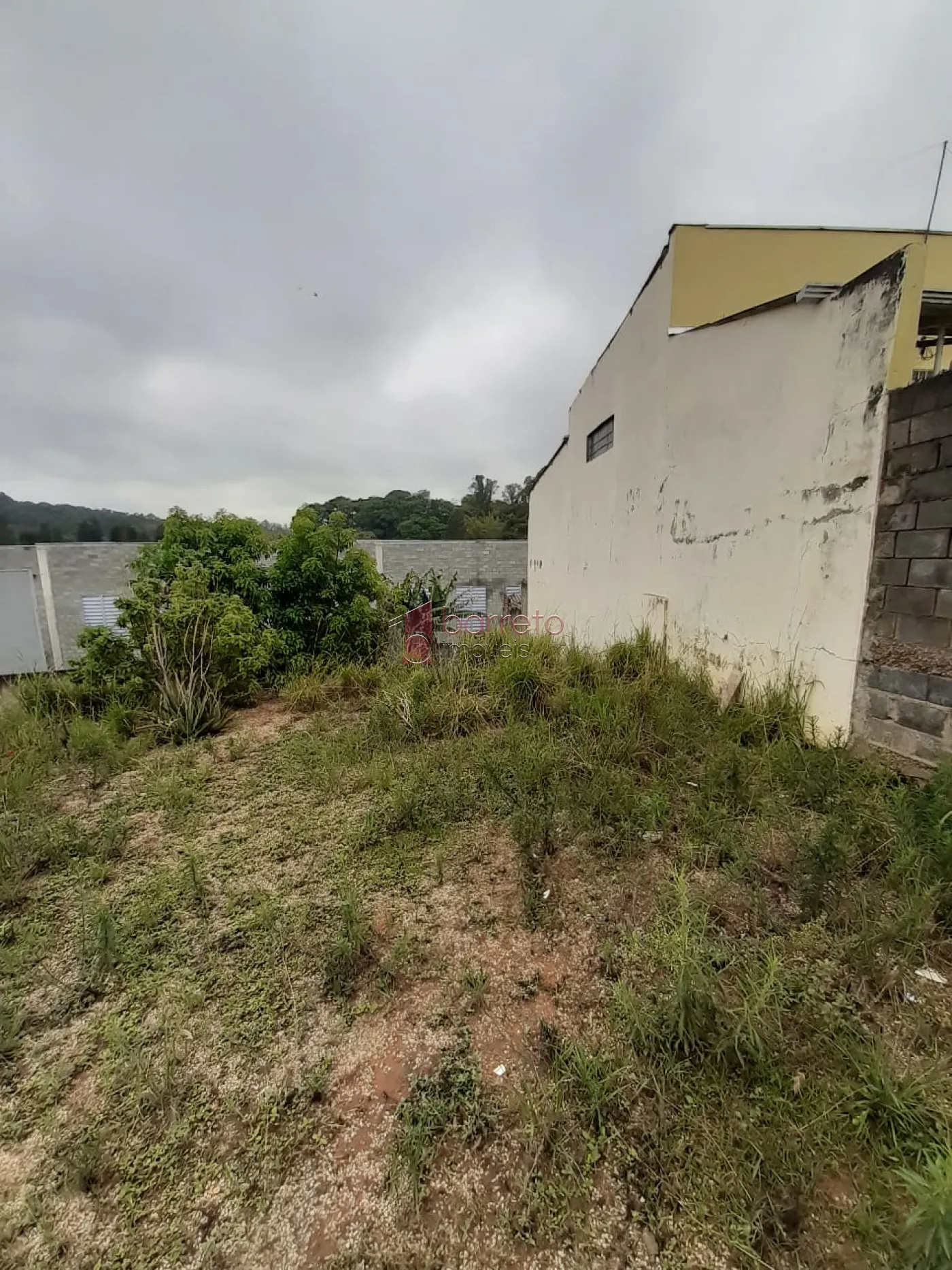 CASA À VENDA NO SETOR INDUSTRIAL CHÁCARAS SANTA MARTHA – VÁRZEA PAULISTA/SP