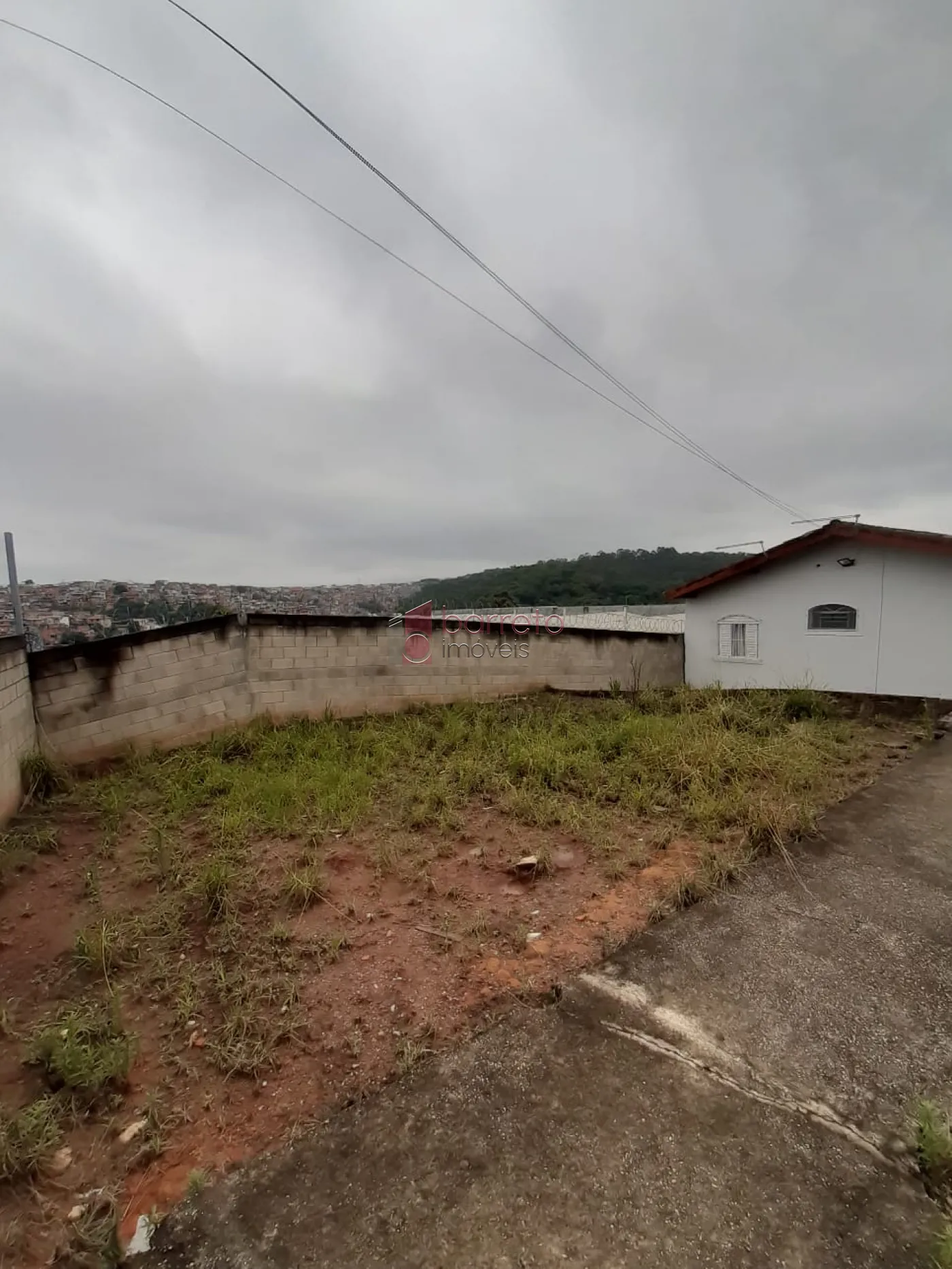 CASA À VENDA NO SETOR INDUSTRIAL CHÁCARAS SANTA MARTHA – VÁRZEA PAULISTA/SP