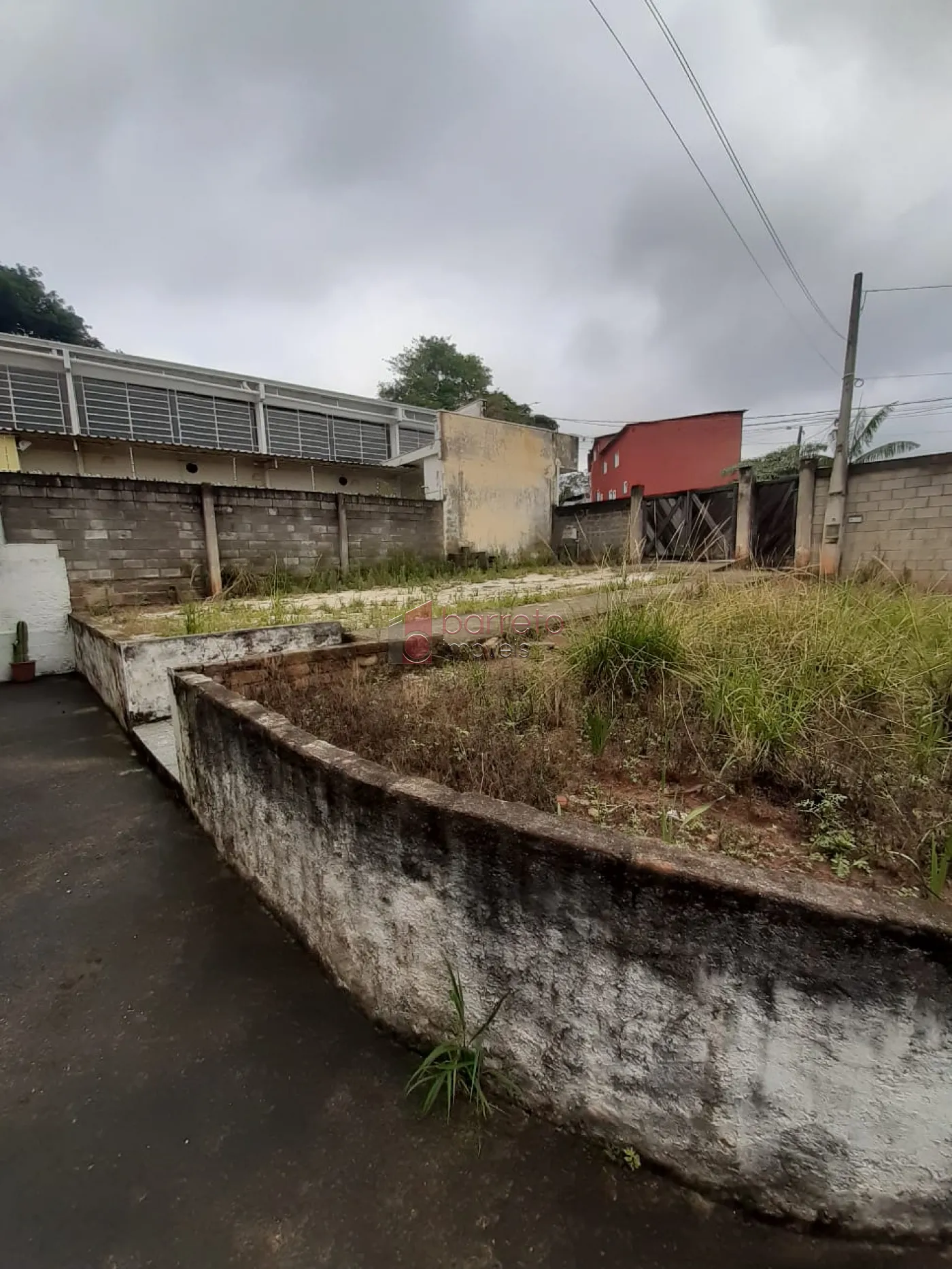CASA À VENDA NO SETOR INDUSTRIAL CHÁCARAS SANTA MARTHA – VÁRZEA PAULISTA/SP