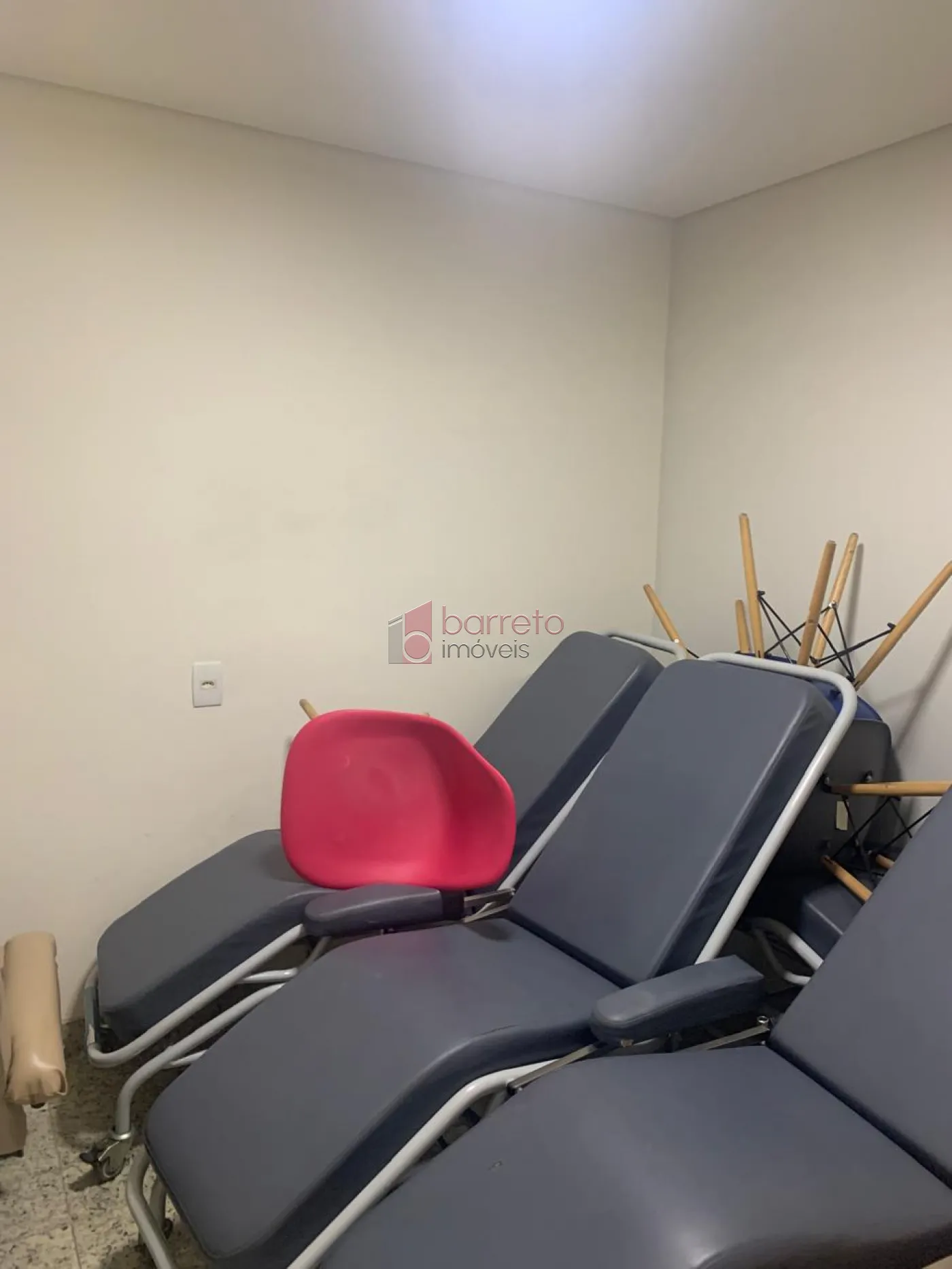PRÉDIO COMERCIAL PARA VENDA NA VILA SANTA TEREZINHA – VÁRZEA PAULISTA/SP