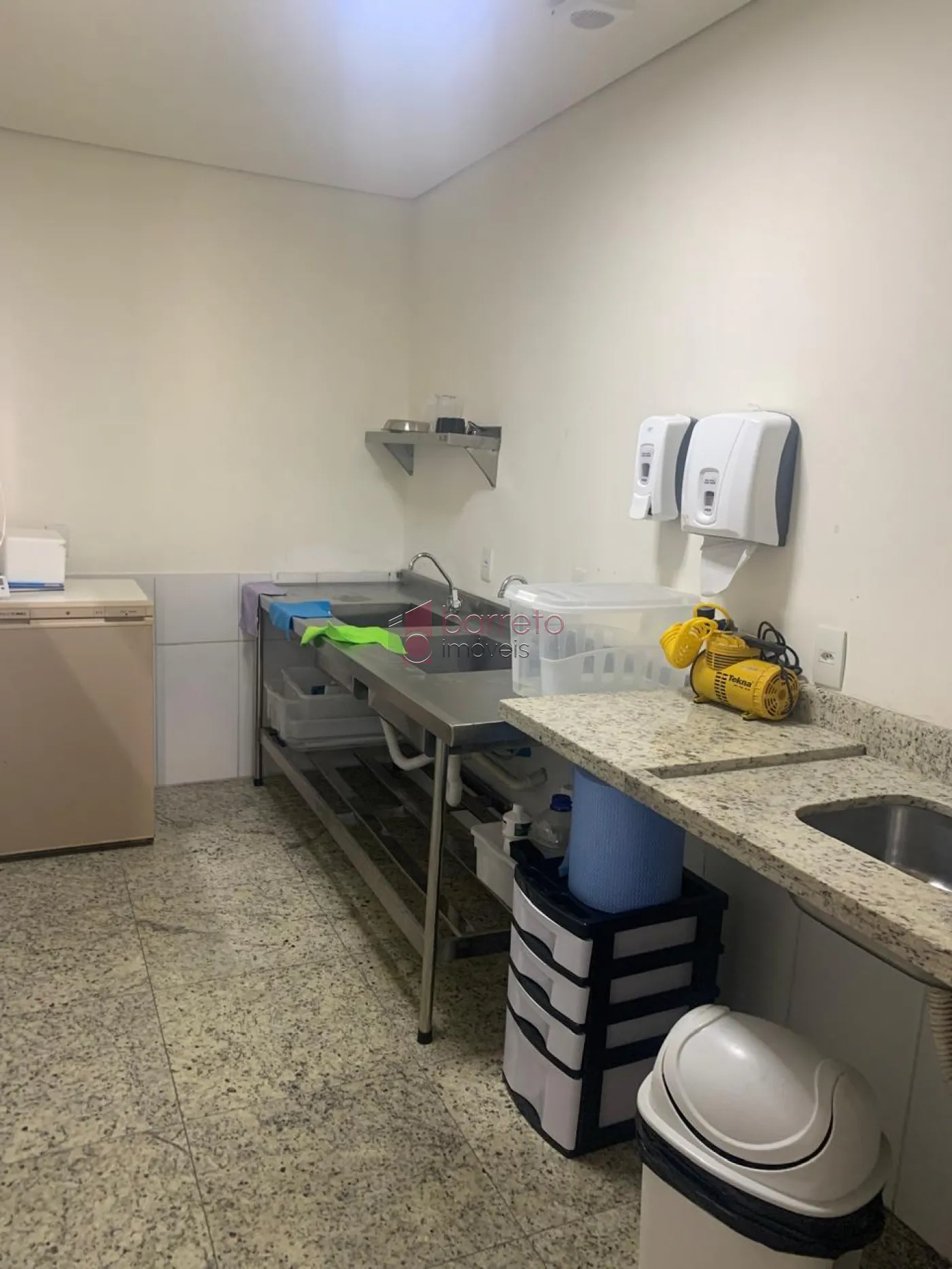 PRÉDIO COMERCIAL PARA VENDA NA VILA SANTA TEREZINHA – VÁRZEA PAULISTA/SP