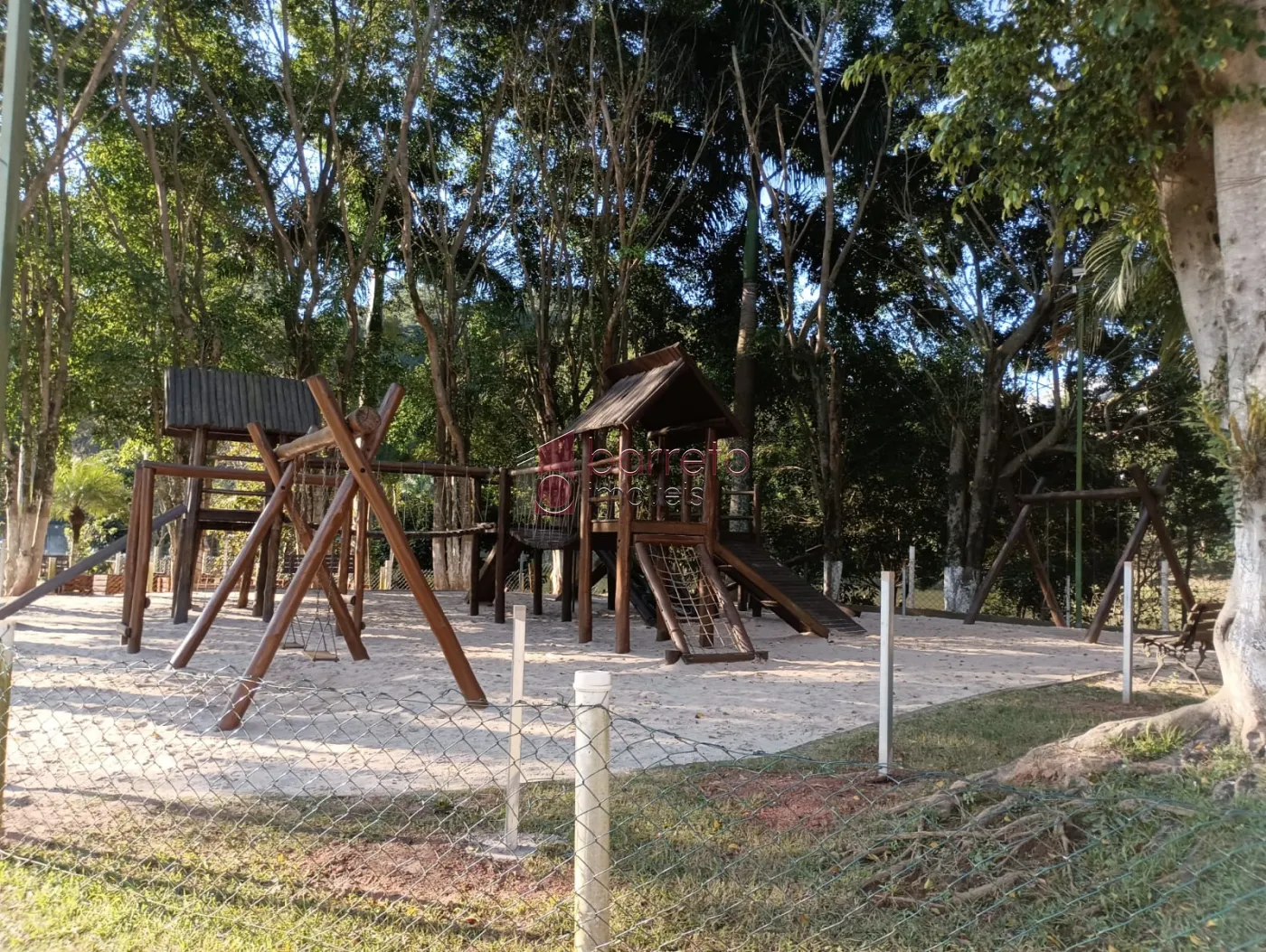 TERRENO PARA VENDA NO CONDOMÍNIO LAGUNA – VÁRZEA PAULISTA/SP