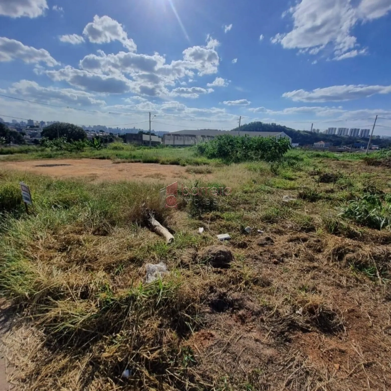 TERRENO Á VENDA NO BAIRRO PARQUE PETRÓPLIS – VÁRZEA PAULISTA-SP