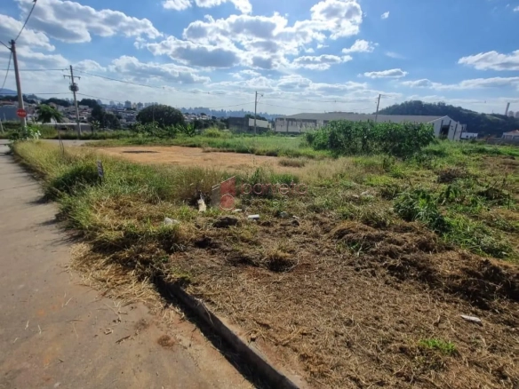 TERRENO Á VENDA NO BAIRRO PARQUE PETRÓPLIS – VÁRZEA PAULISTA-SP