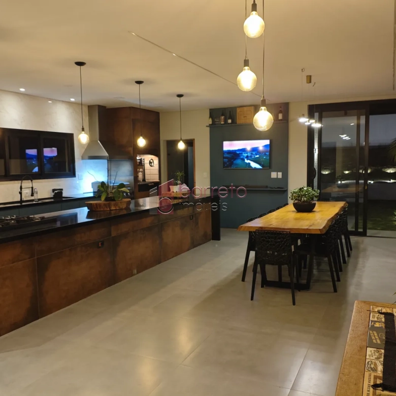 CASA PARA VENDA NO CONDOMINIO VILLA D`ORO – VINHEDO/SP