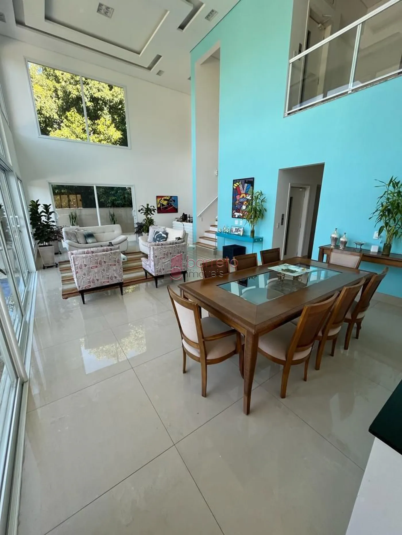 CASA À VENDA NO CONDOMÍNIO ESTÂNCIA MARAMBAIA EM VINHEDO/SP