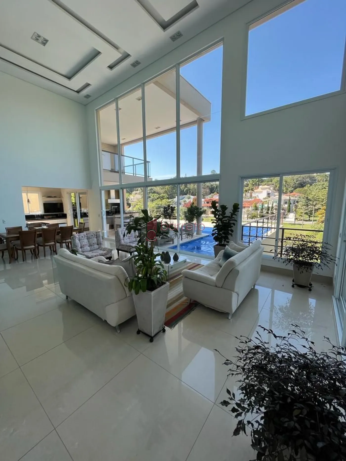 CASA À VENDA NO CONDOMÍNIO ESTÂNCIA MARAMBAIA EM VINHEDO/SP
