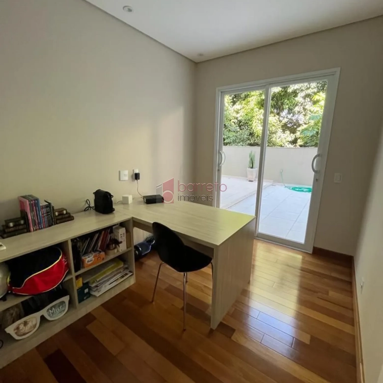 CASA À VENDA NO CONDOMÍNIO ESTÂNCIA MARAMBAIA EM VINHEDO/SP