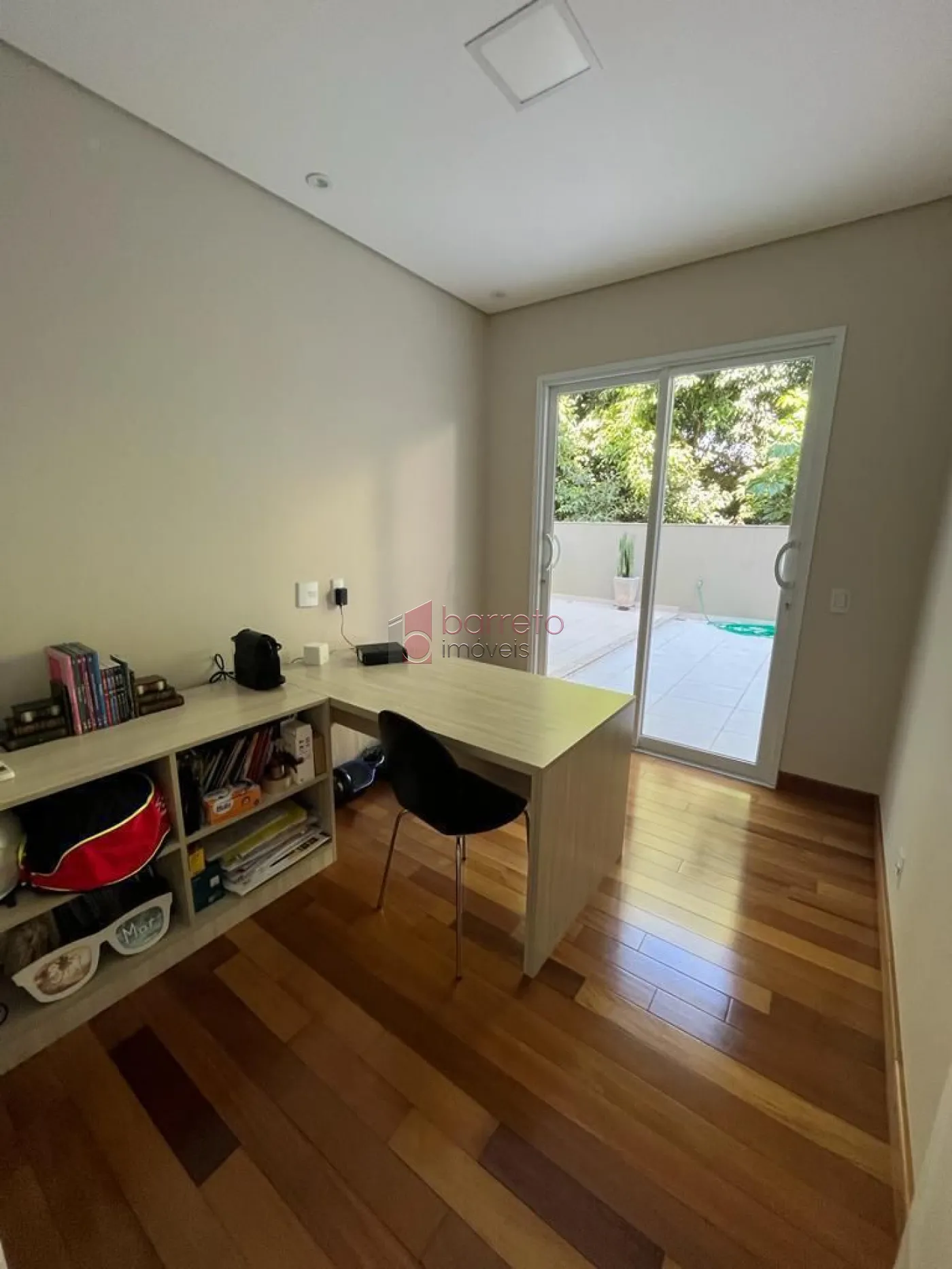 CASA À VENDA NO CONDOMÍNIO ESTÂNCIA MARAMBAIA EM VINHEDO/SP