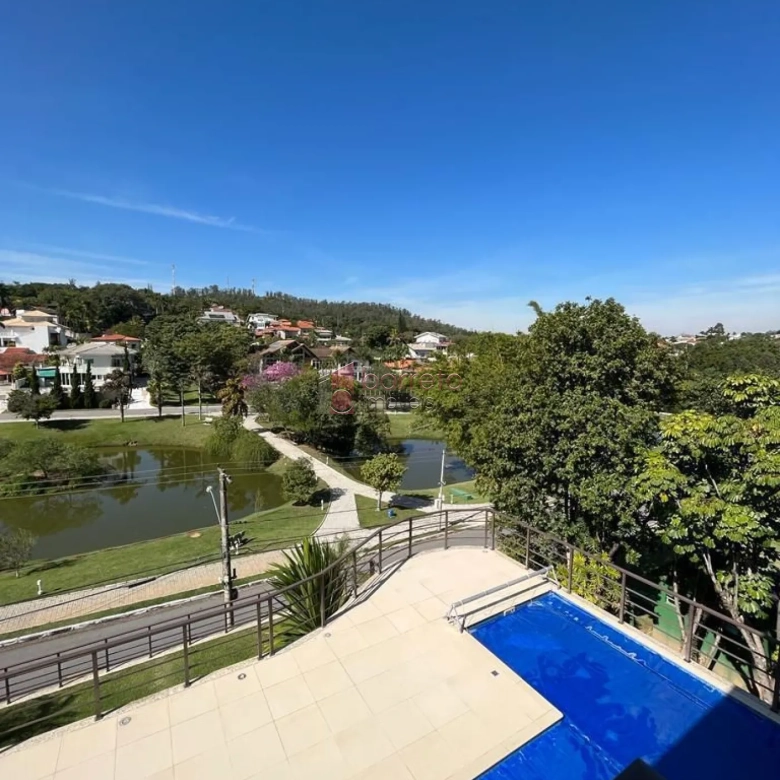 CASA À VENDA NO CONDOMÍNIO ESTÂNCIA MARAMBAIA EM VINHEDO/SP