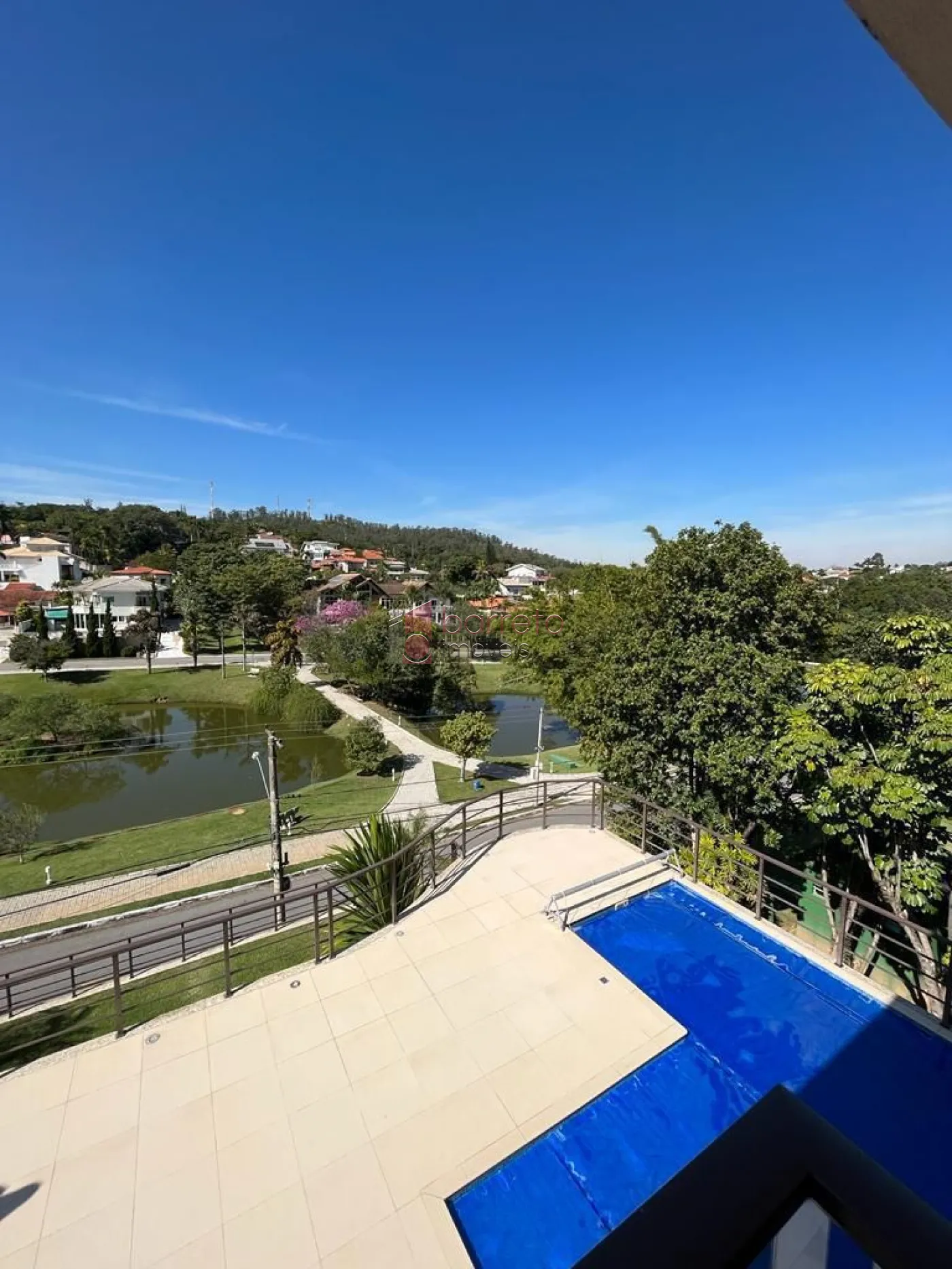 CASA À VENDA NO CONDOMÍNIO ESTÂNCIA MARAMBAIA EM VINHEDO/SP