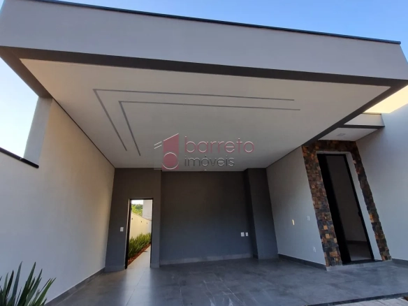CASA À VENDA NO BAIRRO PINHEIRINHO EM VINHEDO/SP