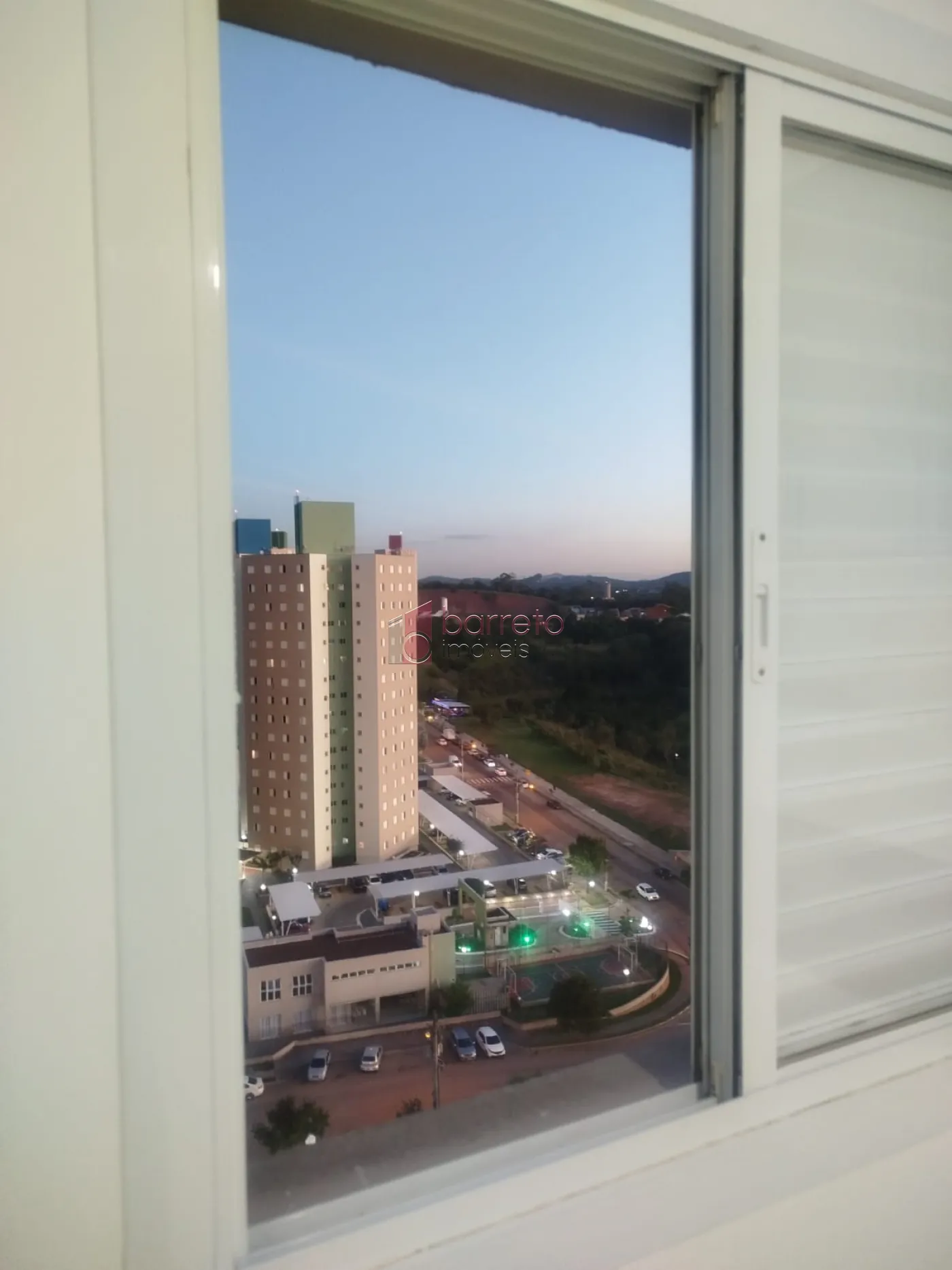 APARTAMENTO À VENDA NO CONDOMÍNIO AZALÉIA NO BAIRRO CIDADE JARDIM EM JUNDIAÍ/SP