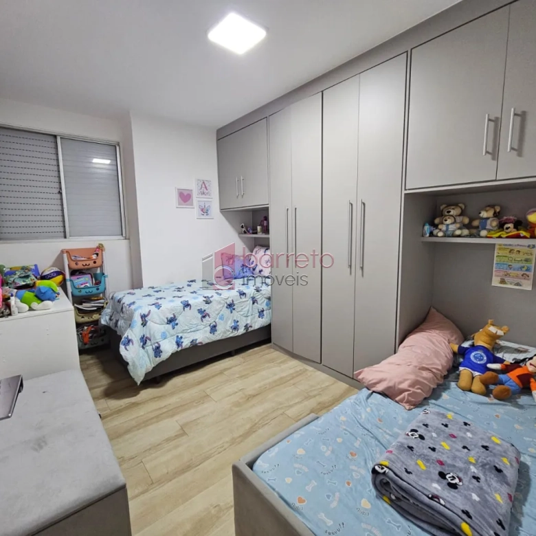 APARTAMENTO À VENDA NO CONDOMÍNIO RESIDENCIAL ANCHIETA FLORES EM JUNDIAÍ/SP