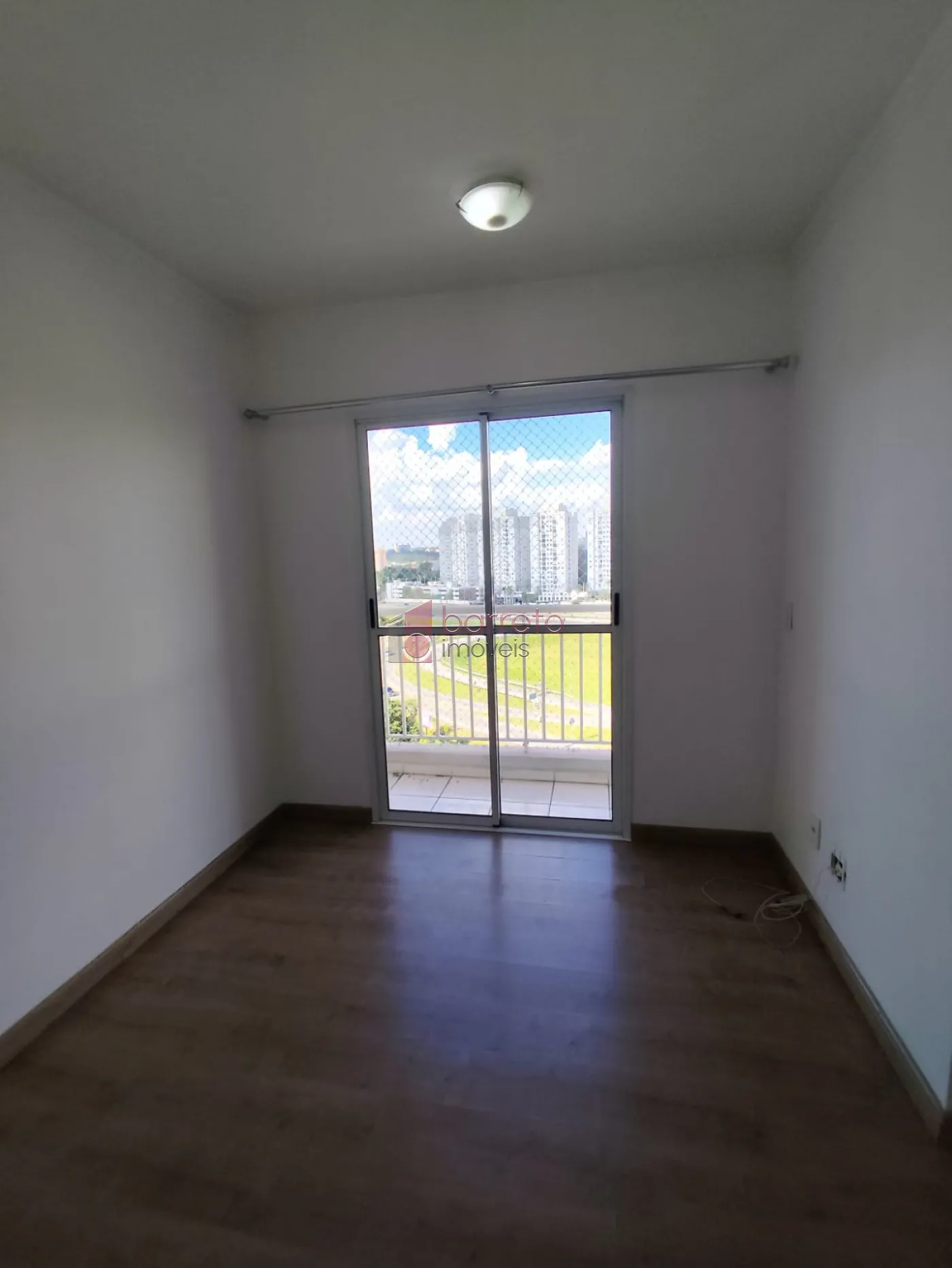 APARTAMENTO À VENDA NO CONDOMÍNIO VISTA CENTRALE EM JUNDIAÍ/SP