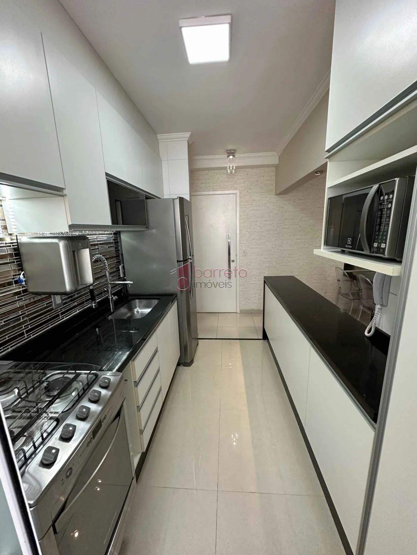 APARTAMENTO MOBILIADO PARA LOCAÇÃO NO CONDOMÍNIO PREMIATTO – JUNDIAÍ/SP