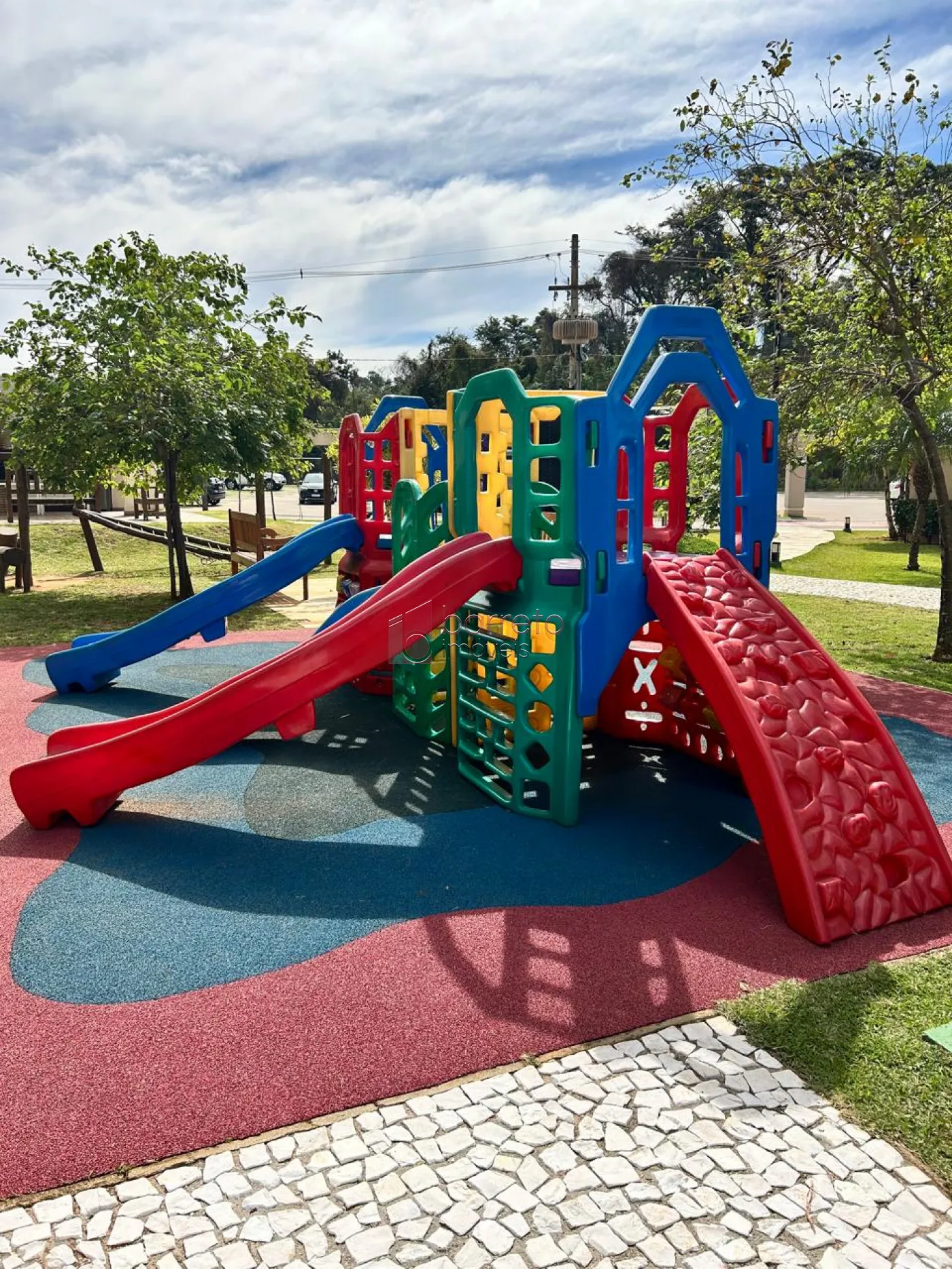 APARTAMENTO PARA LOCAÇÃO NO RESORT SANTA ANGELA NO ENGORDADOURO – JUNDIAÍ/SP