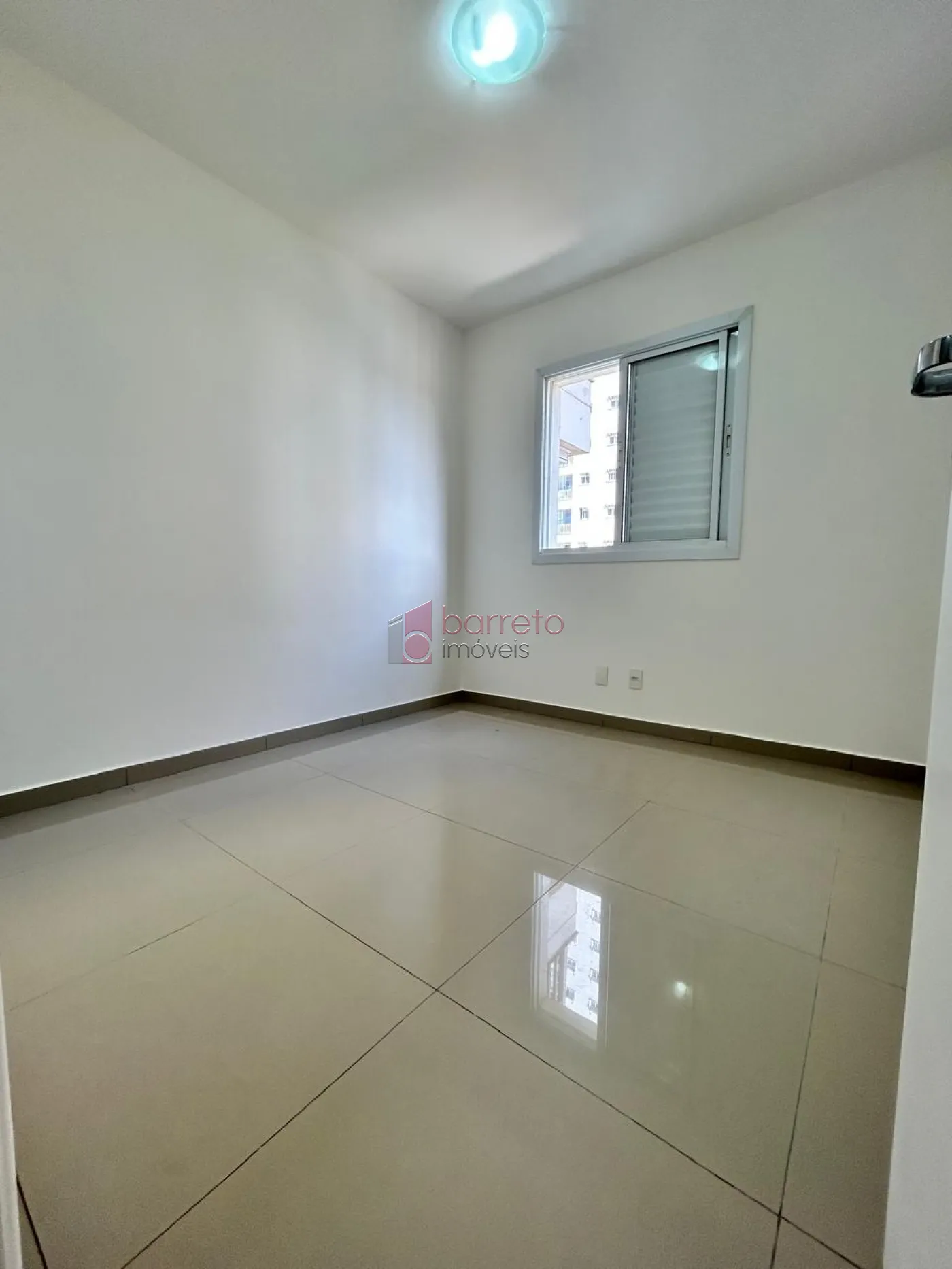 APARTAMENTO PARA LOCAÇÃO NO RESORT SANTA ANGELA NO ENGORDADOURO – JUNDIAÍ/SP