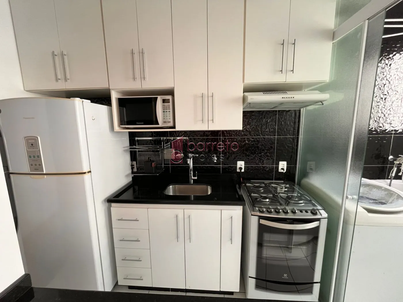 APARTAMENTO SEMI MOBILIADO PARA LOCAÇÃO OU VENDA NO CONDOMÍNIO RESERVA DO JAPI – CRISANTEMOS – JUNDIAÍ/SP