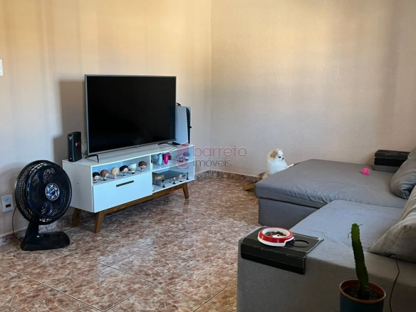 CASA À VENDA – 02 QUARTOS – PARQUE RESIDENCIAL ELOY CHAVES – JUNDIAÍ/SP